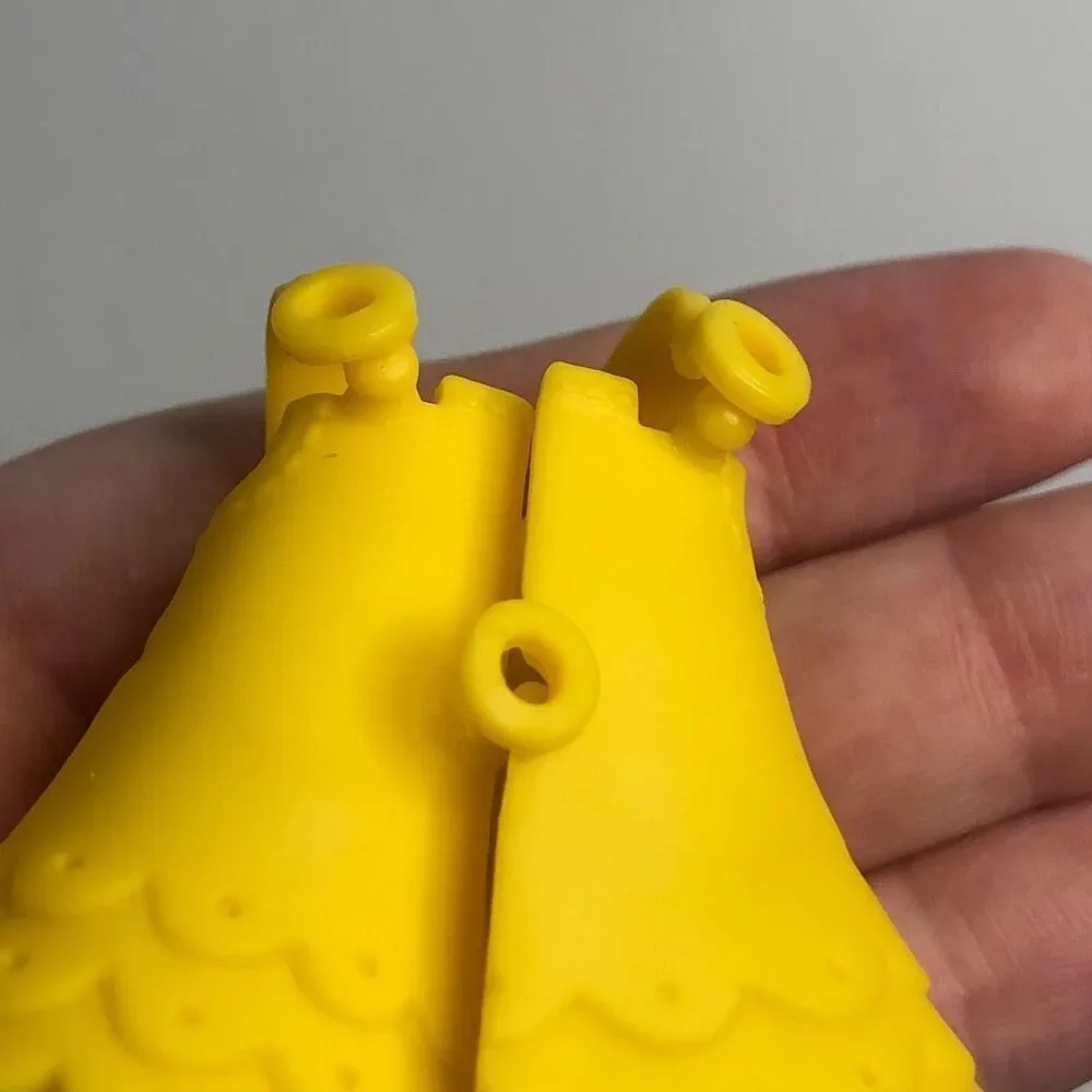 yellow rubber doll dress paint brushes‎ artist doll action figure replacement
